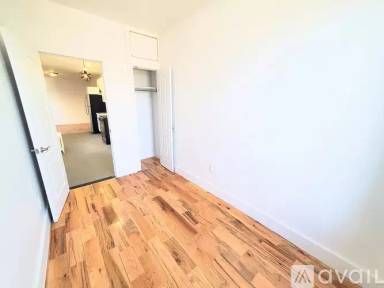 Main picture of 1145 39th St