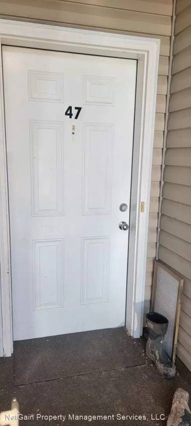 Main picture of 1810 N Wedgewood Ln