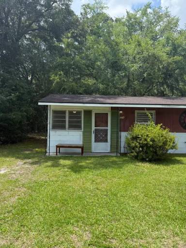 Main picture of 154 Overton St
