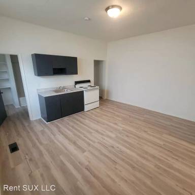 Main picture of 1323 Jennings St