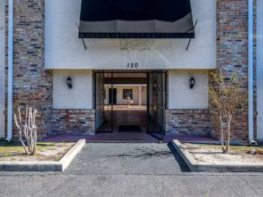 Main picture of 120 S Church Ave