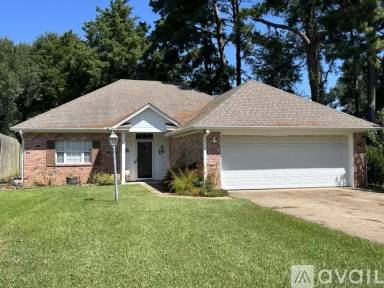 Main picture of 207 Knoll Creek Cir