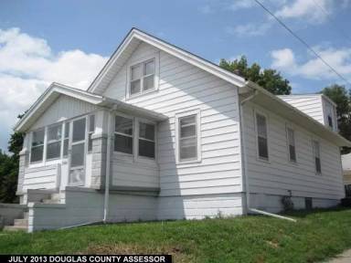 Main picture of 3664 F St