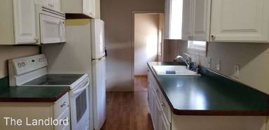 Main picture of 338 3 St