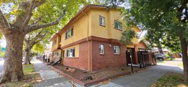 Main picture of 2200 15th St