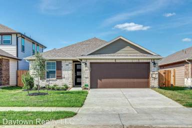 Main picture of 1027 Cloverdale Dr
