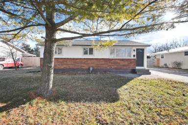 Main picture of 472 Buena Vista Ave