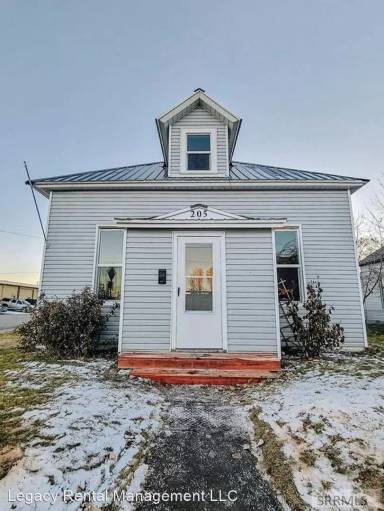 Main picture of 205 Lava St