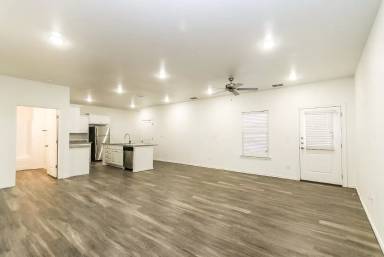 Main picture of Ashleys Home