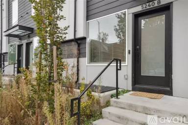 Main picture of 5240A - D Brooklyn Ave NE