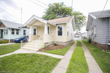 Main picture of 941 Atlantic Ave