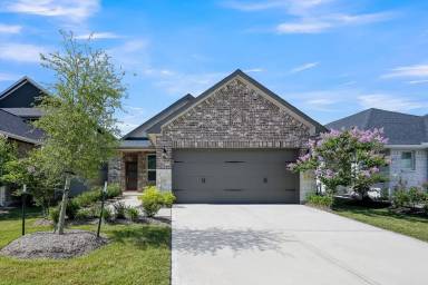 Main picture of 9522 Sugar Berry Dr