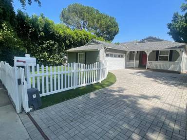 Main picture of 5426 Columbus Ave