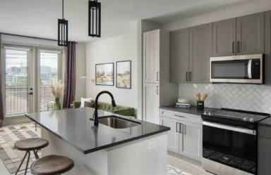 Main picture of 540 21 Ave