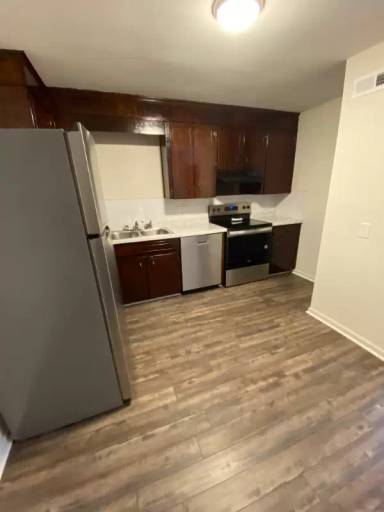 Main picture of 441 9th Ave NE