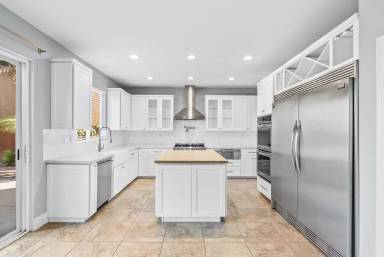 Main picture of 1811 Semple St
