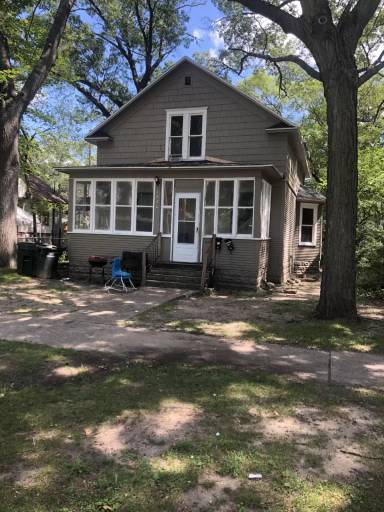 Main picture of 1924 Jiroch St