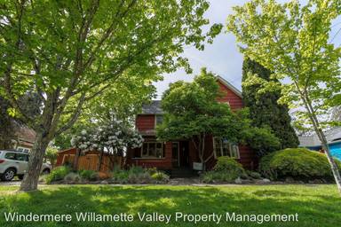 Main picture of 730 SW 5th St