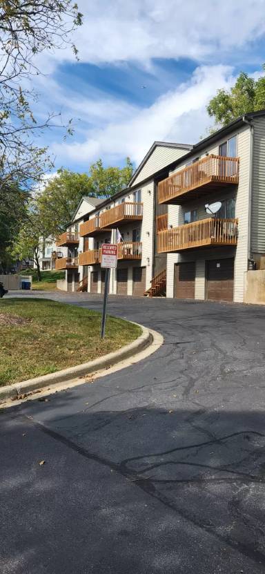Main picture of 280 Woodridge Cir
