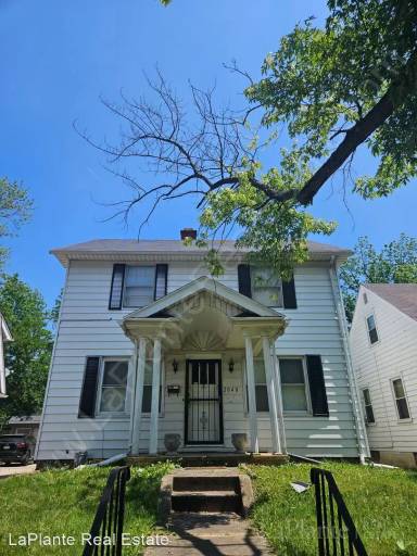 Main picture of 2030 Wyndhurst Rd