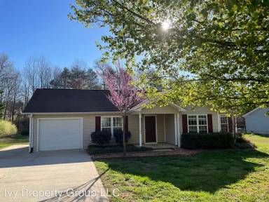 Main picture of 3620 Navajo Dr