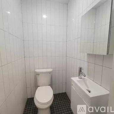 Main picture of 807 Quincy St