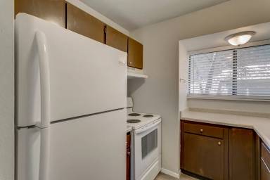 Main picture of 1140 Holli Springs Lane - Unit D
