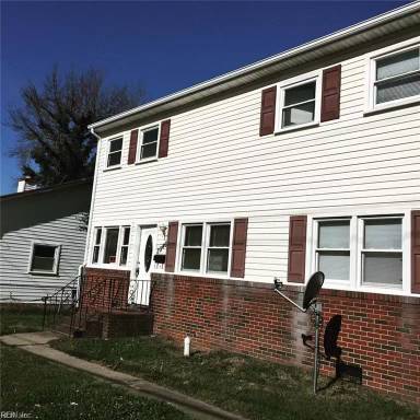 Main picture of 2946 E Princess Anne Rd