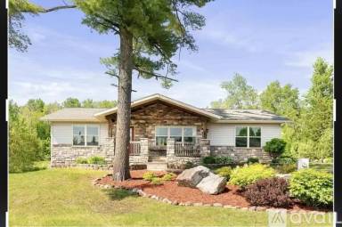 Main picture of 5273 Twin Pines