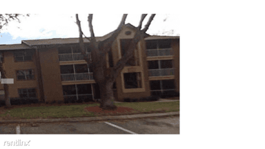 Main picture of 974 Leeward Pl