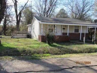 Main picture of 1015 Trinity St