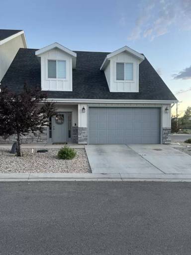 Main picture of 1579 W Pyrite Ln
