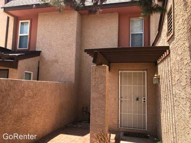 Main picture of 2338 W Lindner Ave
