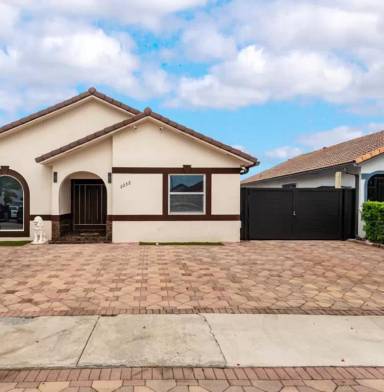 Main picture of 3233 W 76th Pl