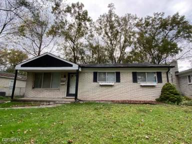Main picture of 18215 Poinciana