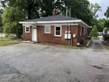 Main picture of 423 W Kingston Ave