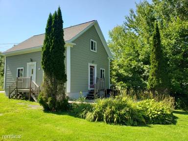 Main picture of 200 Elm St