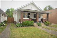 Main picture of 3924 E 10th St
