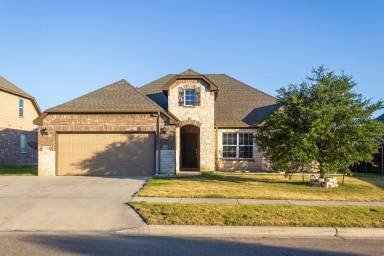 Main picture of 6210 Alabaster Dr
