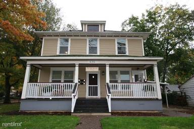 Main picture of 420 20th St SE