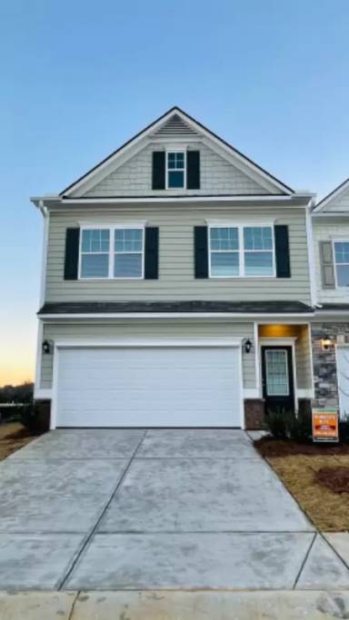Main picture of 214 Pinnacle Way