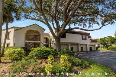 Main picture of 816 Capri Isles Blvd