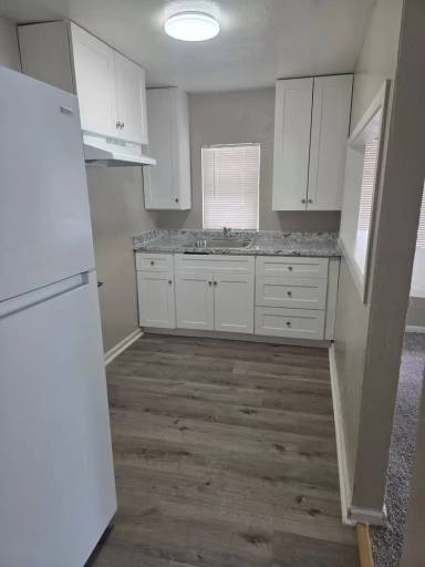 Main picture of 2553 Lexington St