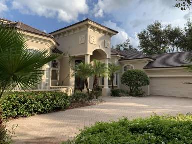 Main picture of 426 Terracina Ct