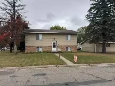 Main picture of 1205 11th St SE