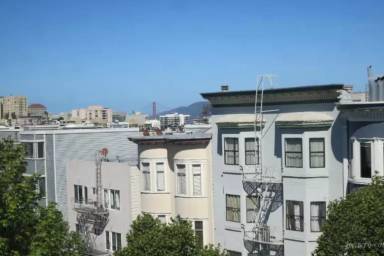 Main picture of 1 California St