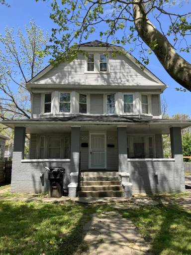 Main picture of 9723 Parkgate Ave