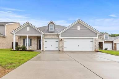 Main picture of 4309 Textile Ln SW