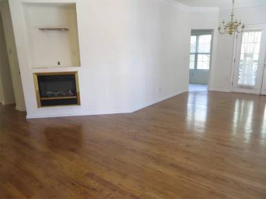 Main picture of 8801 Fairview Blf