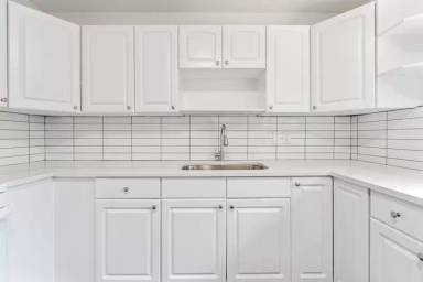 Main picture of 2859 Kingston Ave